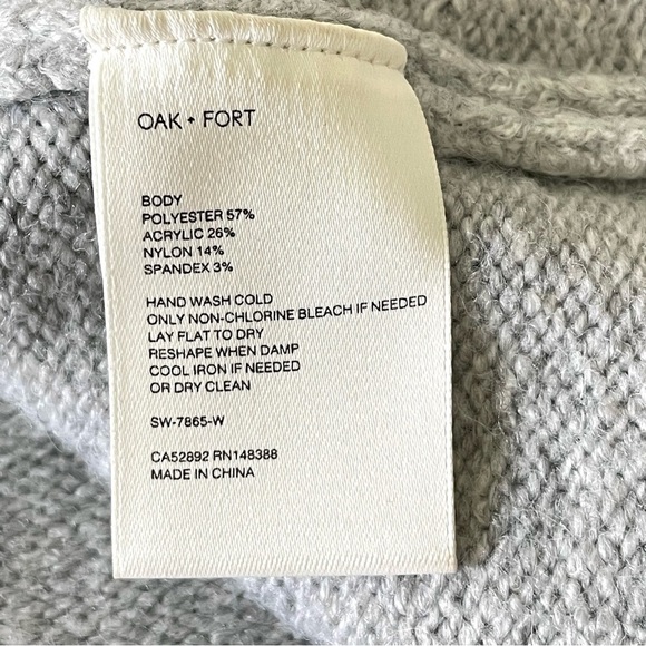 Oak + Fort Floral Embroidered Relaxed Balloon Sleeve Cropped Sweater Grey XS - Picture 13 of 13